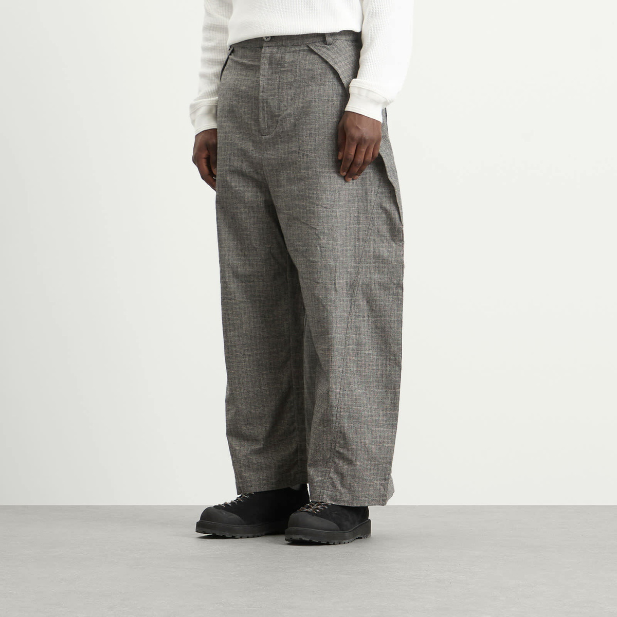 Gander Men's Pennine Trousers in Speckled Black