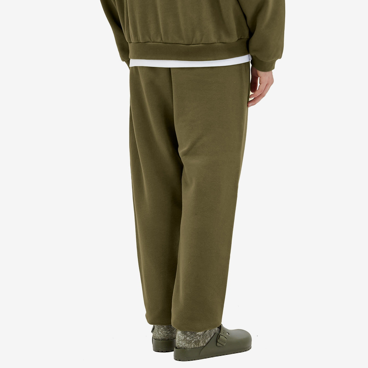 Fear of God ESSENTIALS Men's Fleece Essential Sweatpants in