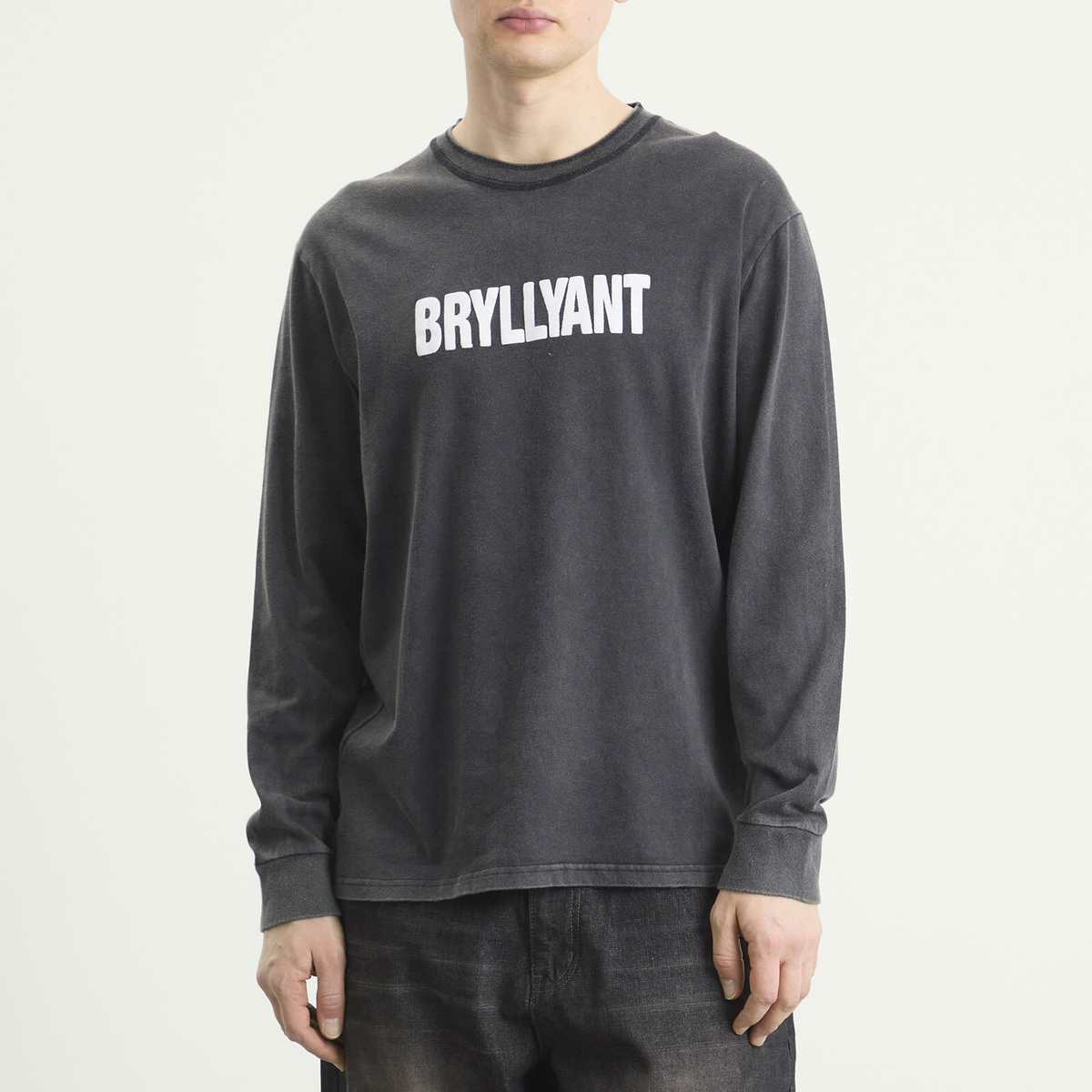 ACMH by Magic Castles Men's Bryllyant Long Sleeve T-Shirt in Vintage Black