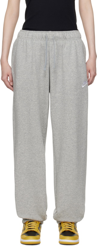 Photo: Nike Gray Mid-Rise Oversized Sweatpants