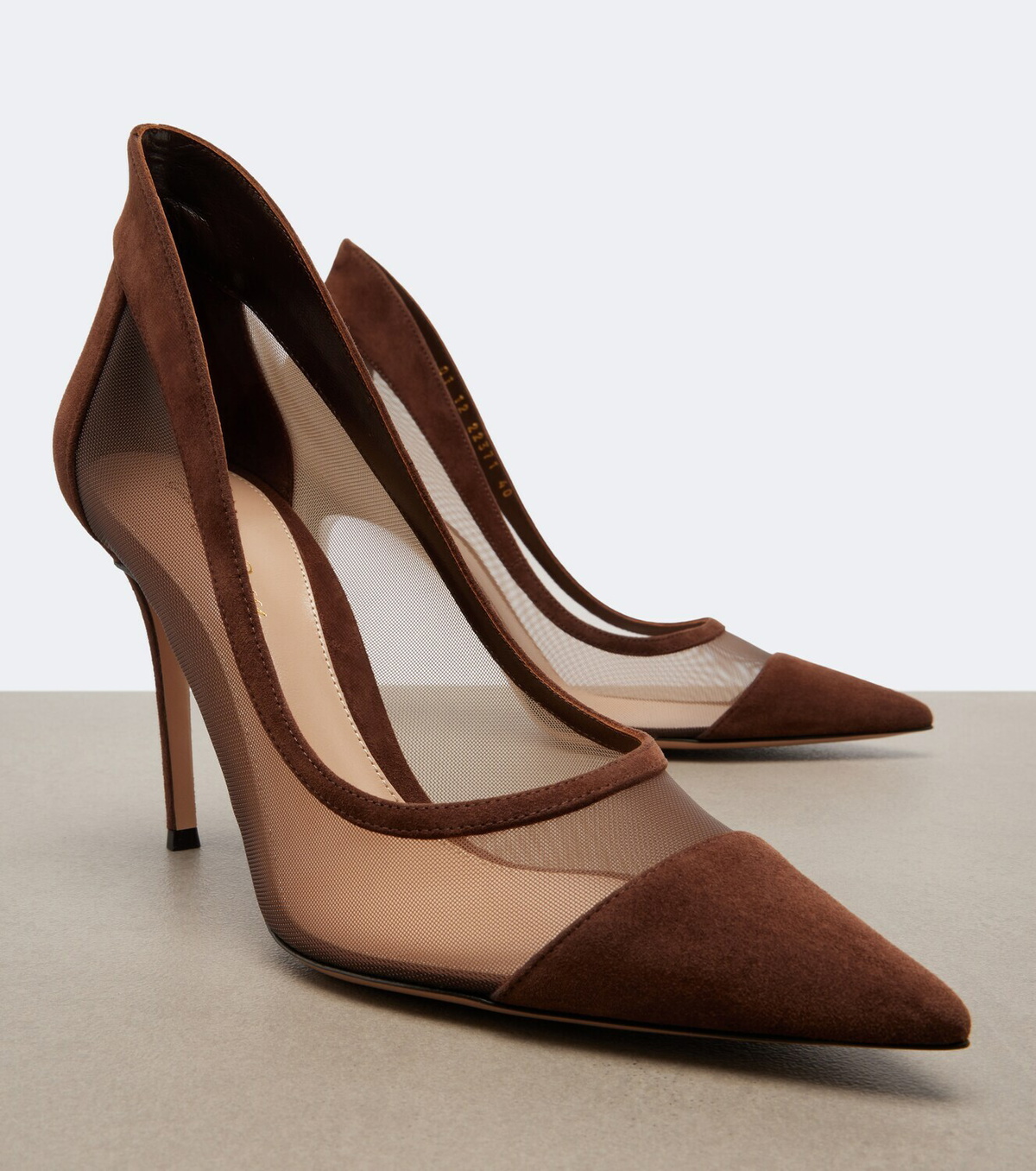 Gianvito Rossi Leather-trimmed pumps