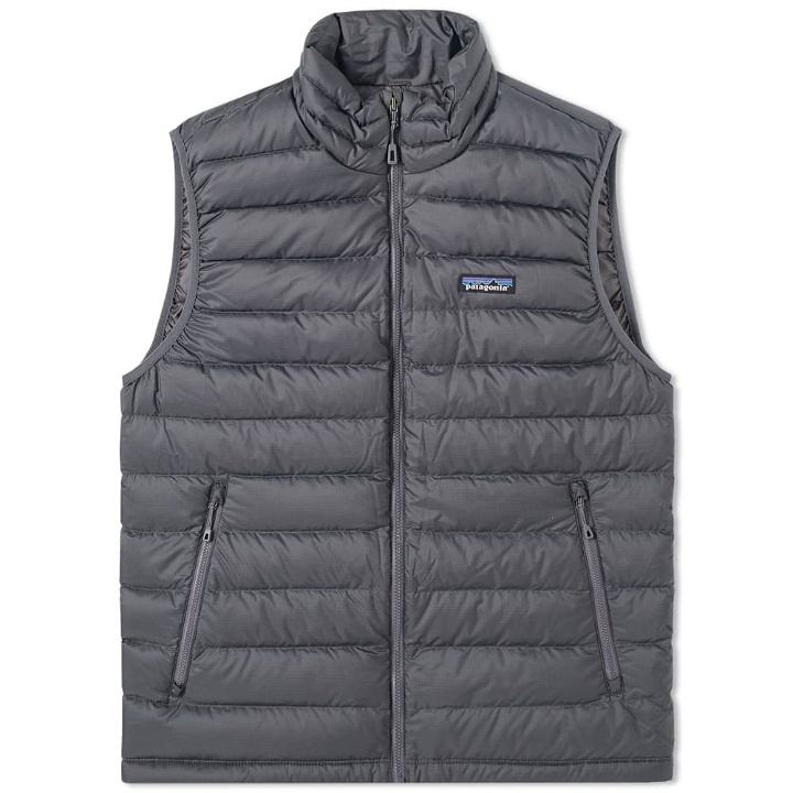 Photo: Patagonia Down Sweater Vest Grey
