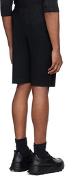 HOMME PLISSÉ ISSEY MIYAKE Black Monthly Color May Shorts