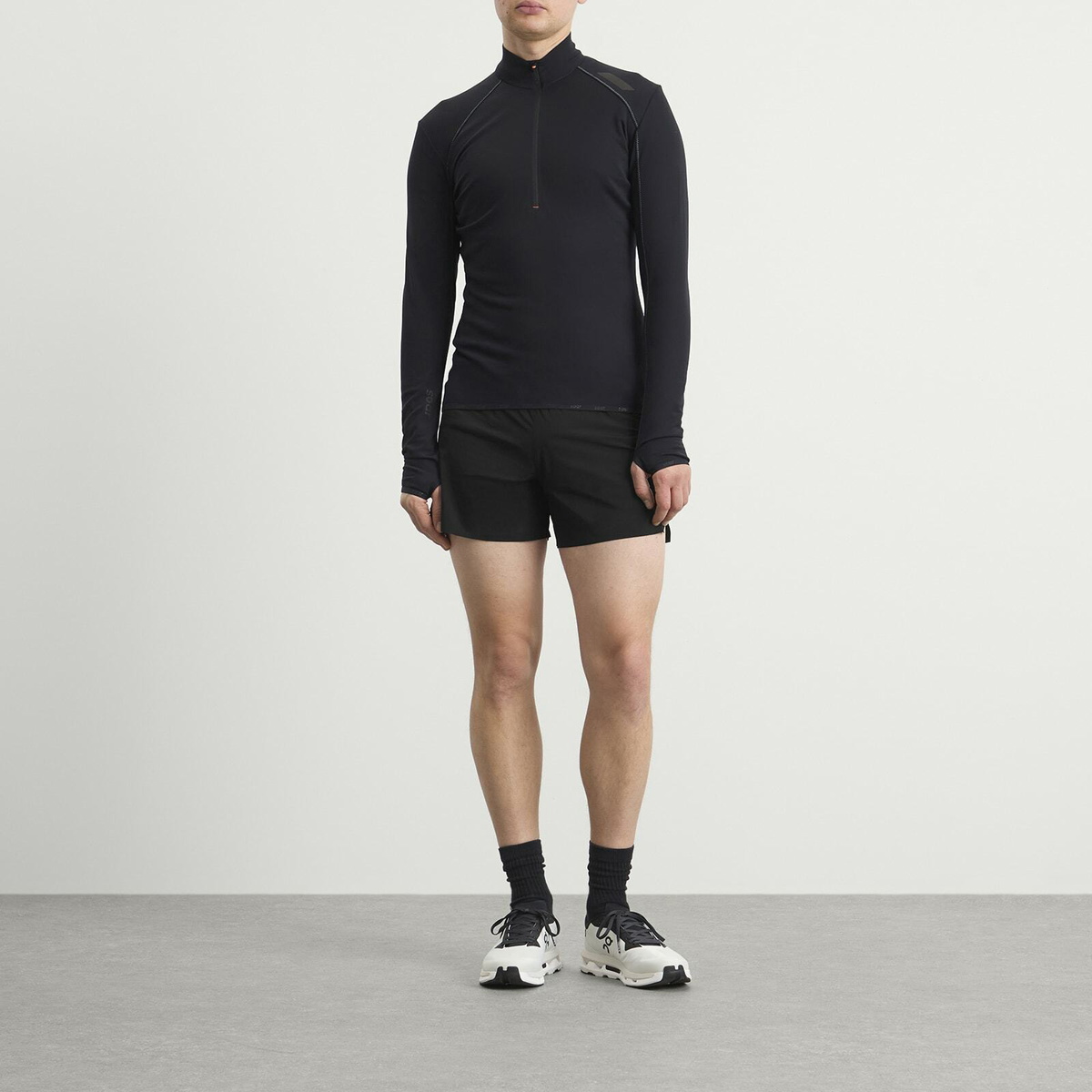 SOAR Men's Men's WoolTech Top in Black