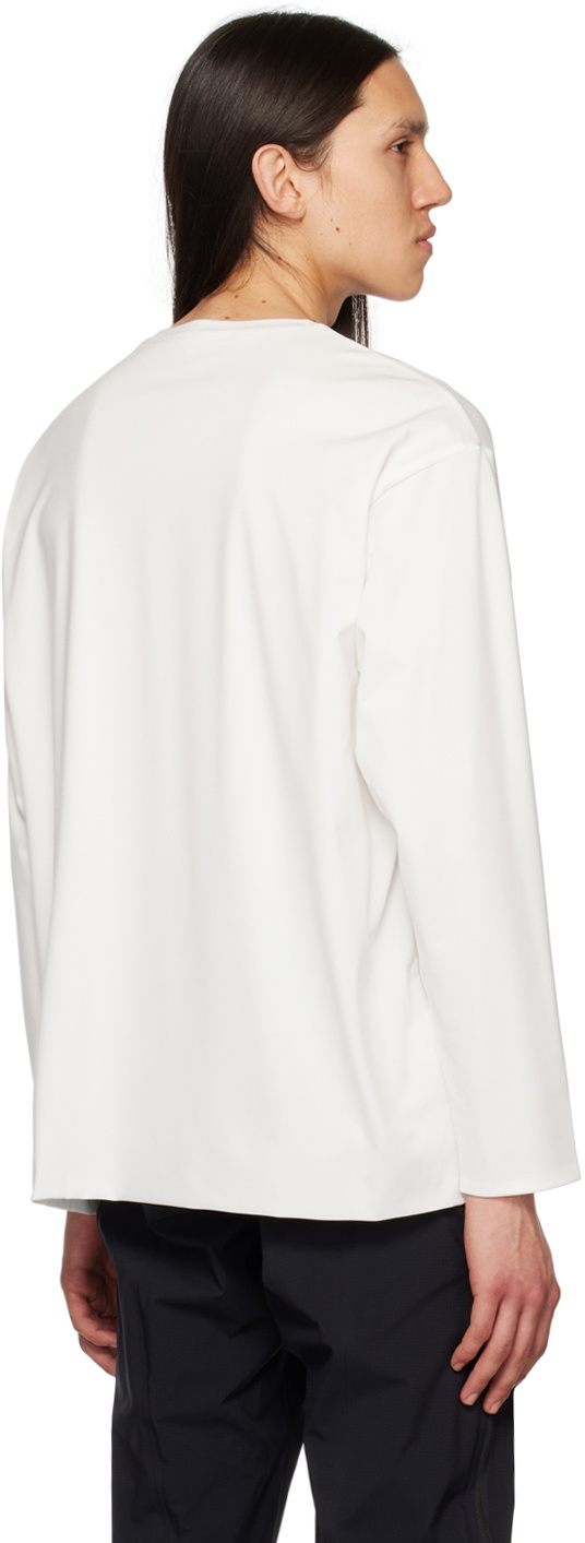 Descente ALLTERRAIN White Crewneck Long Sleeve T-Shirt