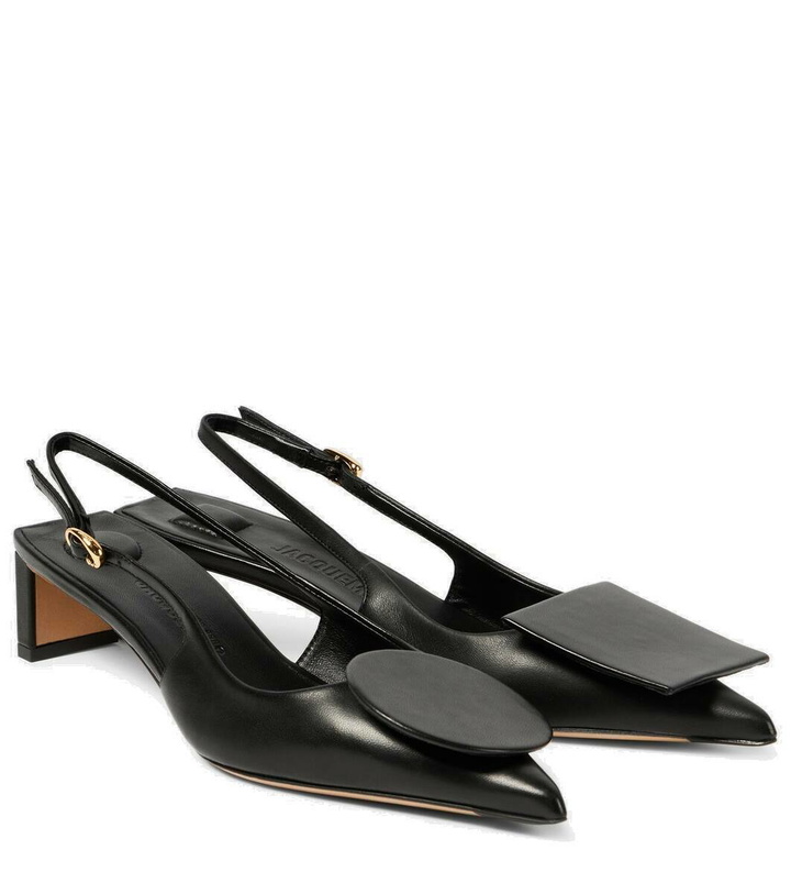 Photo: Jacquemus Les Slingbacks Duelo leather pumps