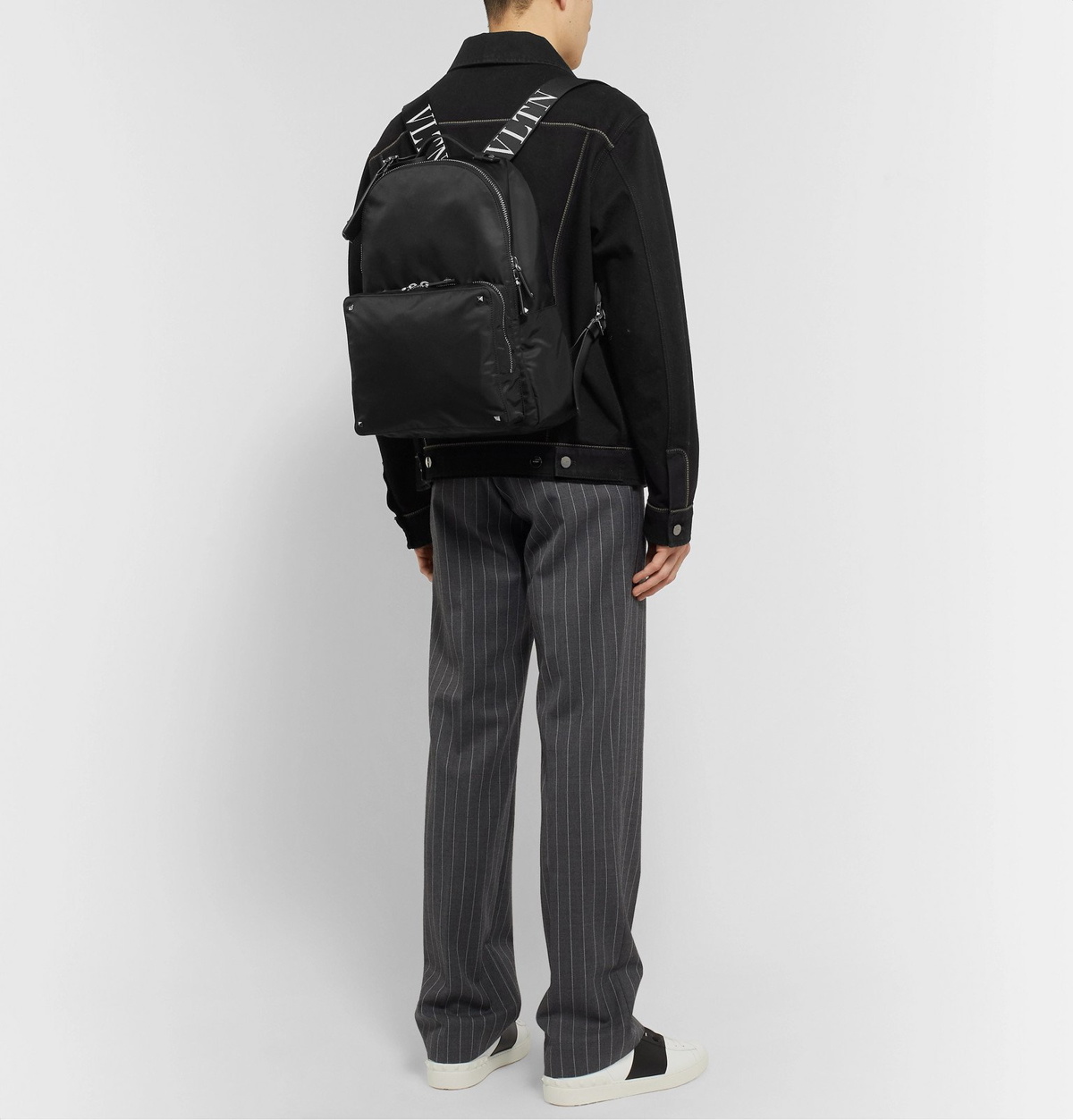 Valentino - Valentino Garavani Logo-Jacquard Webbing and Leather-Trimmed  Nylon Backpack - Men - Black Valentino Garavani