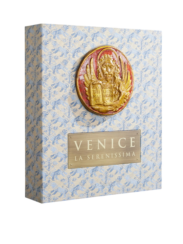 Photo: Assouline - Venice La Serenissima - Men