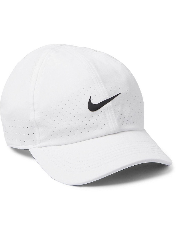 Photo: Nike Tennis - NikeCourt AeroBill Advantage Perforated Dri-FIT Baseball Cap