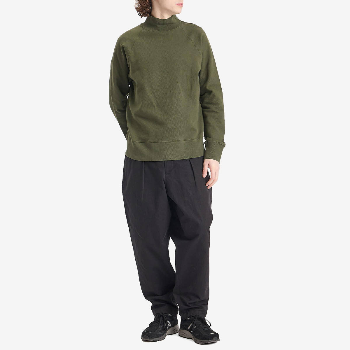 MHL by Margaret Howell Men's Zip Neck Sweatshirt in Uniform Green