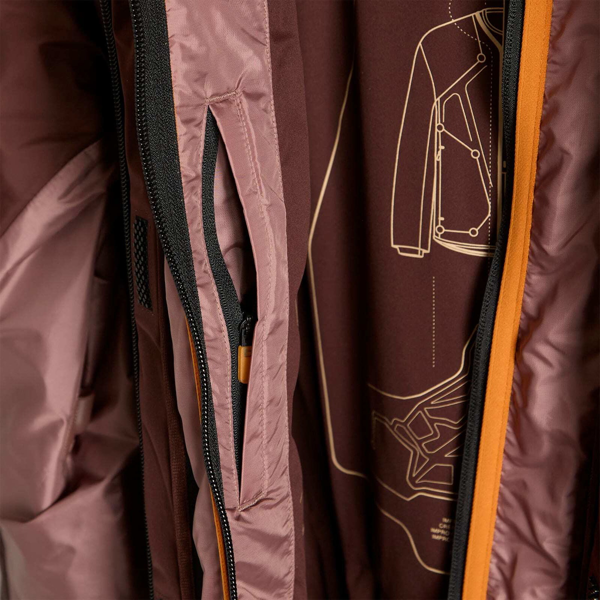 Nike ISPA Adapt Air Jacket in Earth/Smokey Mauve/Monarch
