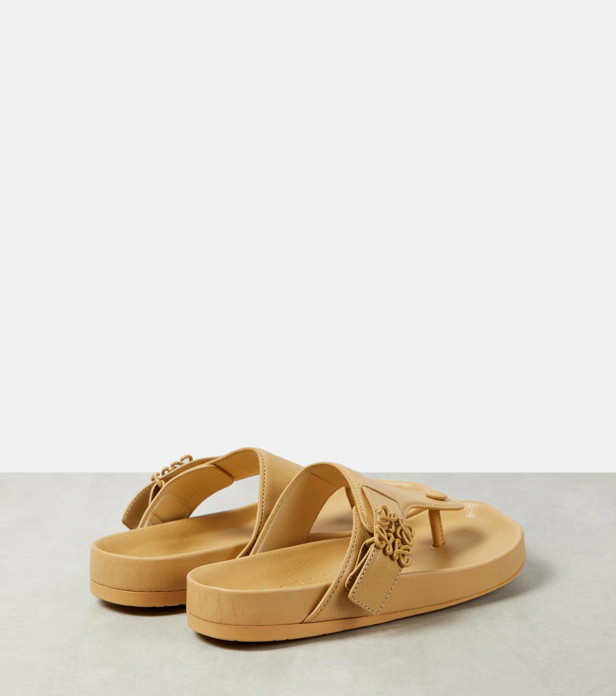 Loewe Ease leather thong sandals Loewe