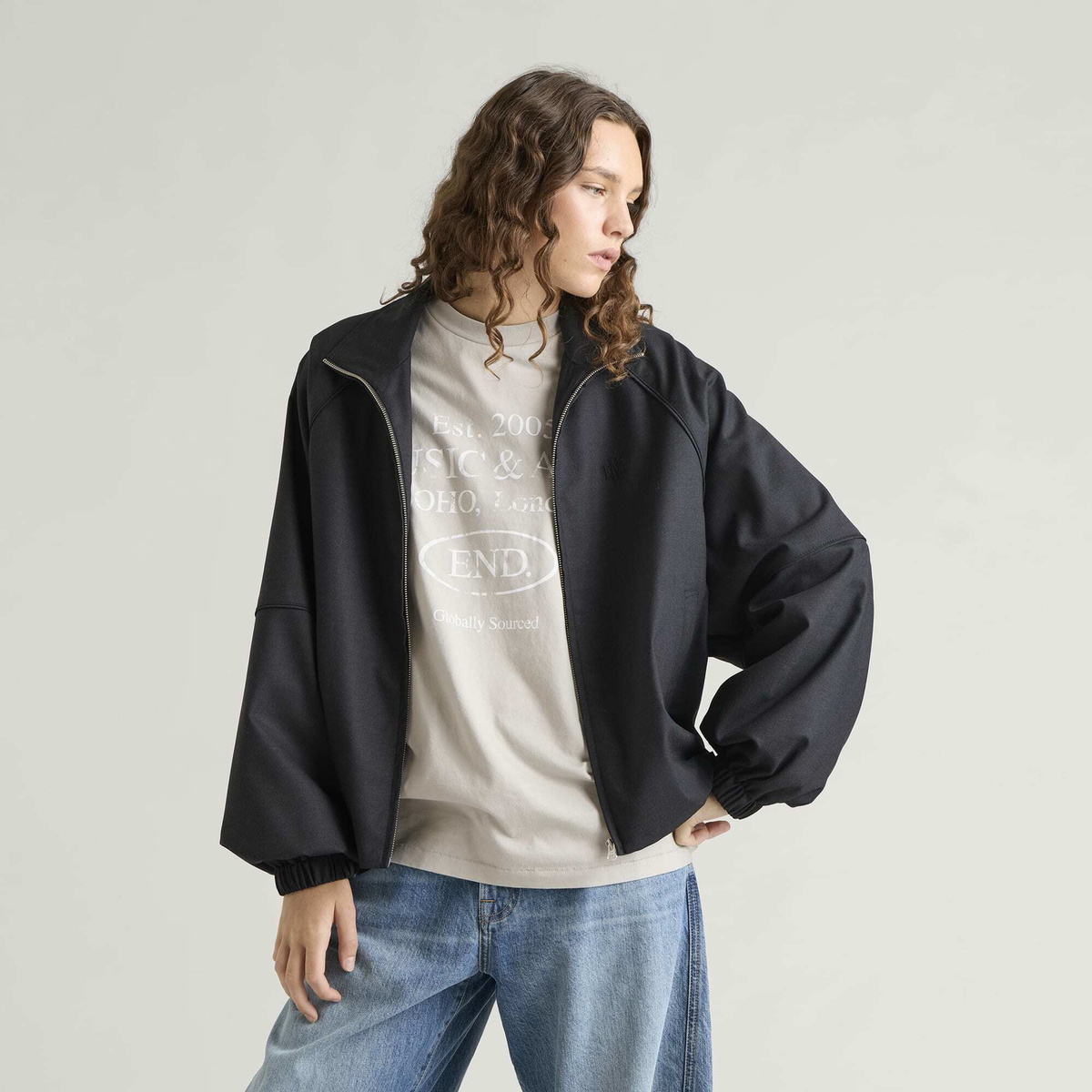 END. Worn Established LS T-shirt in Washed Grey