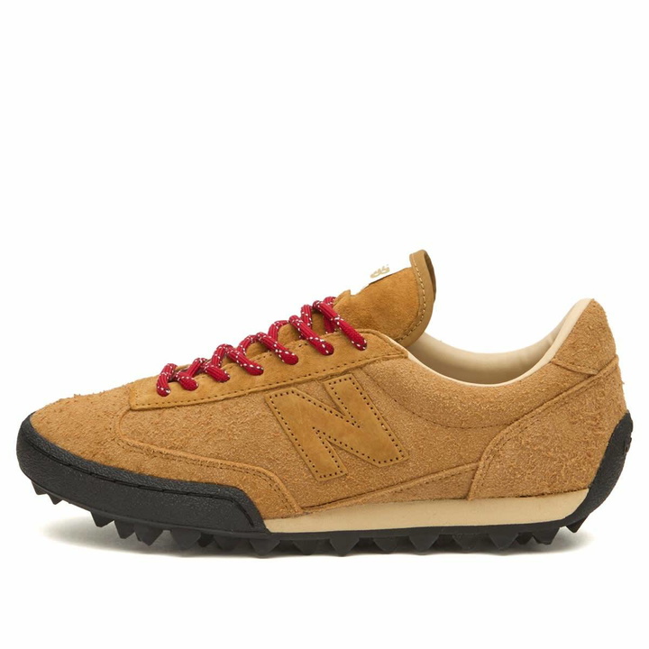 Photo: New Balance Women's Gator Run Sneaker in Timberwolf/Timberwolf