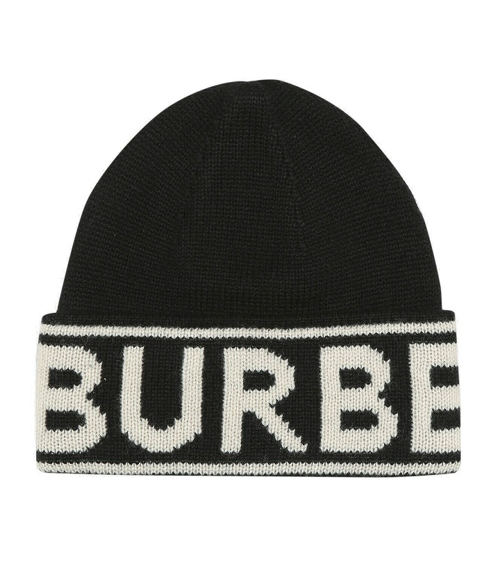 Photo: Burberry - Logo cashmere beanie