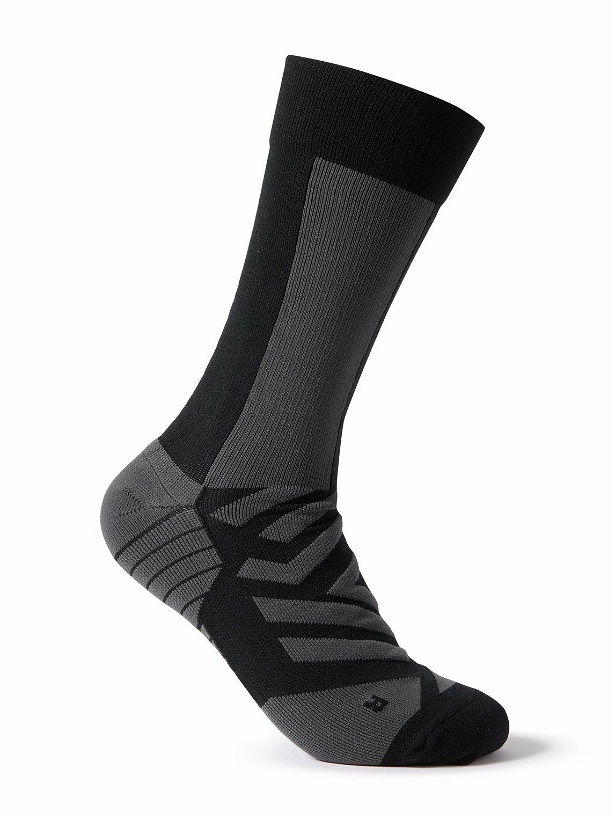 Photo: ON - Performance Jacquard Socks - Black