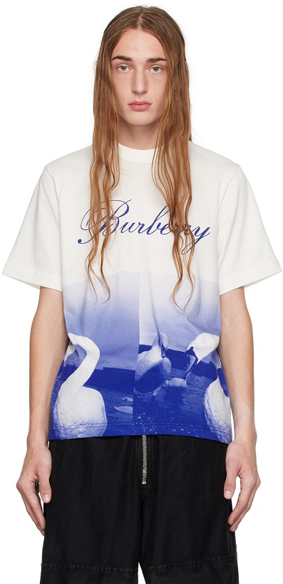 Photo: Burberry White & Blue Swan Print T-Shirt