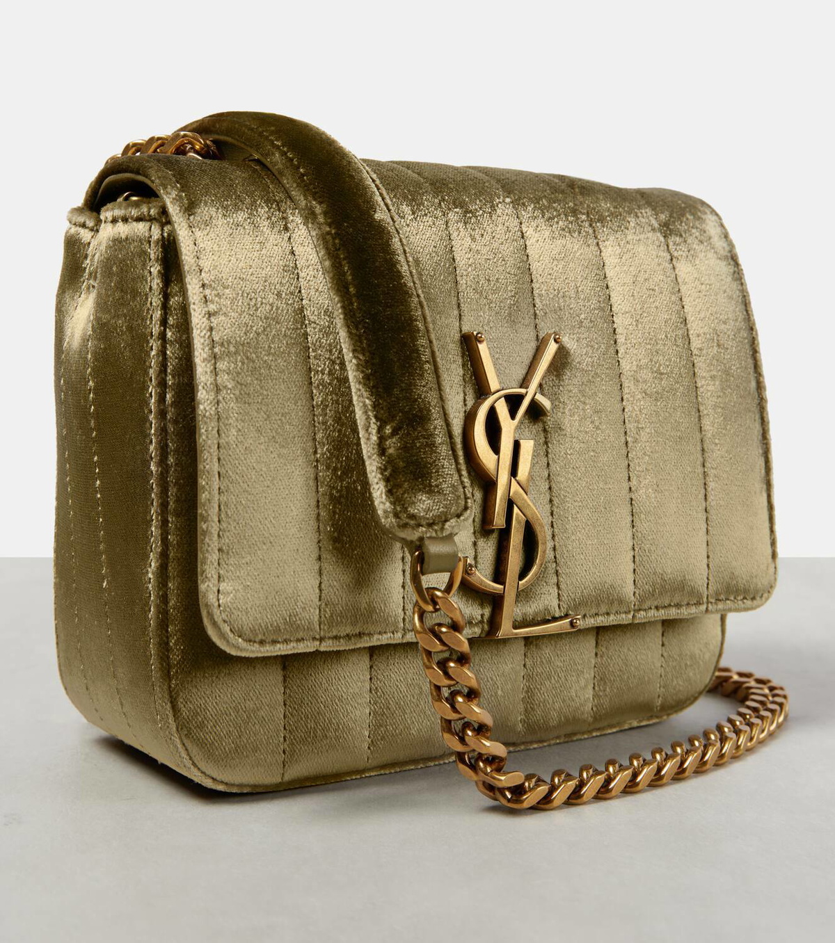 Saint laurent mini discount vicky velvet shoulder bag