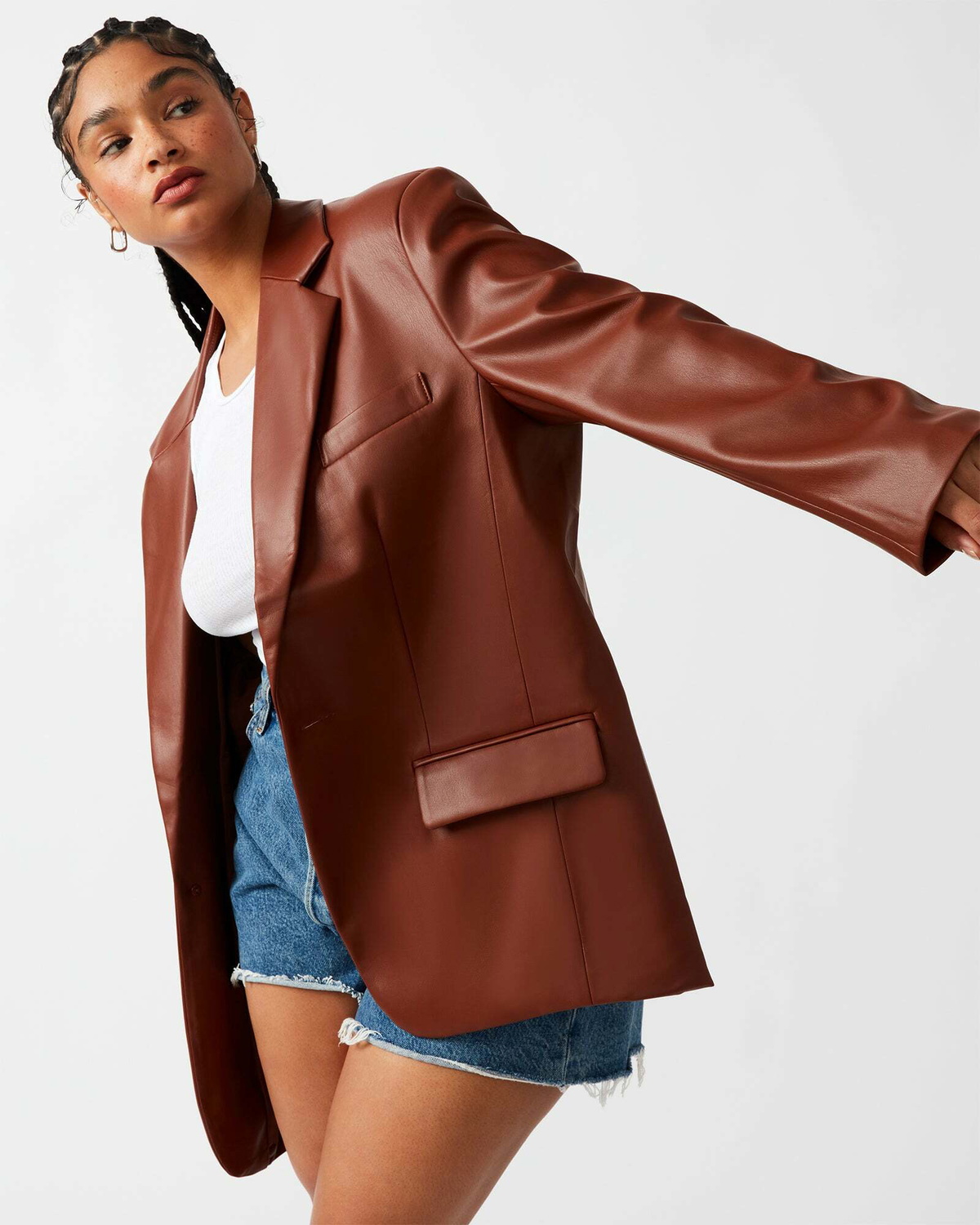 Steve Madden Imaan Faux Leather Blazer in Tan