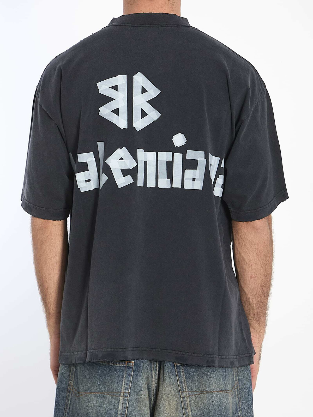 【BALENCIAGA】 Tape Type Tシャツ Balenciaga Tape Type T-Shirt Medium Fit | Saks Fifth Avenue