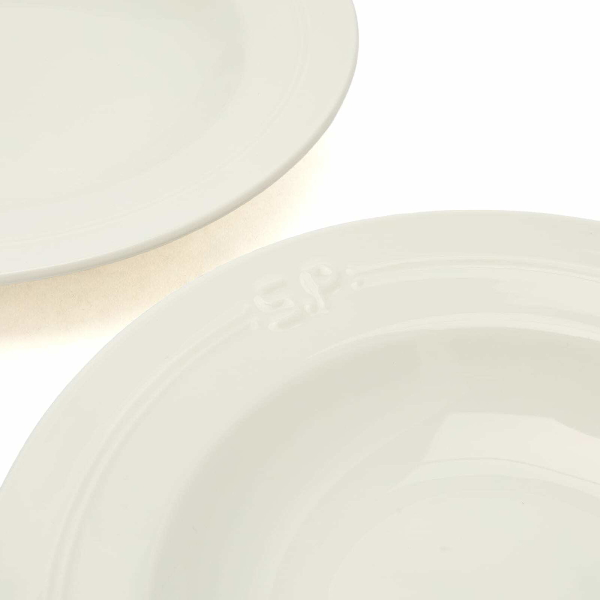 Service Projects Métier Embossed Bowl - Set of 2 in White 