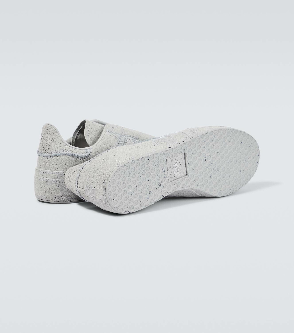adidas gazelle silver green womens adidas Gazelle ADV - Unisex - Grey Two / Chalk White / Gold