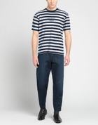 Guess Mens T-shirt in Navy