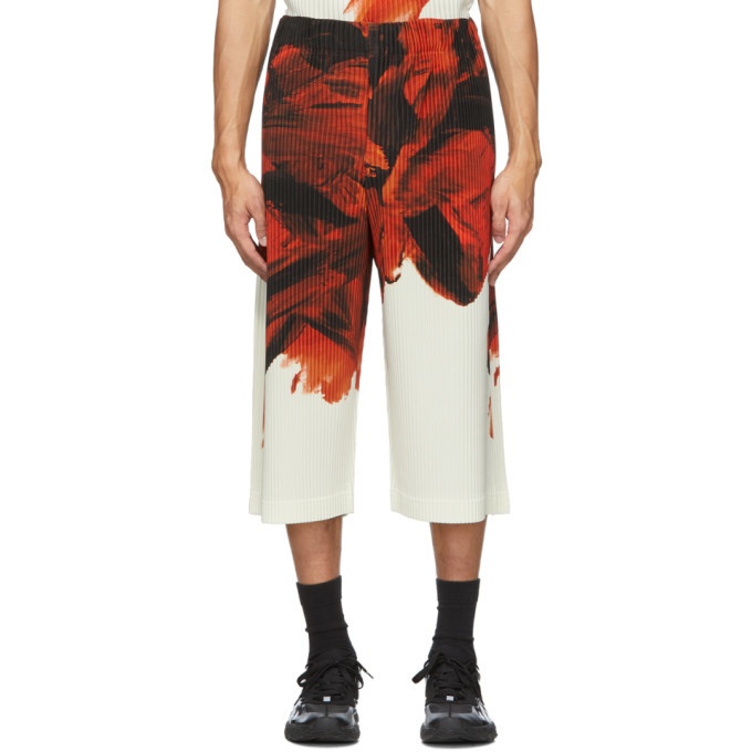 Photo: Homme Plisse Issey Miyake Red and Black Action Paint Shorts