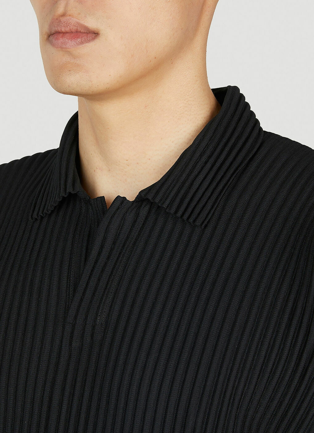 Homme Plissé Issey Miyake - Polo Shirt in Black Homme Plisse Issey ...