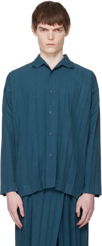 Photo: HOMME PLISSÉ ISSEY MIYAKE Navy Edge Ensemble Shirt