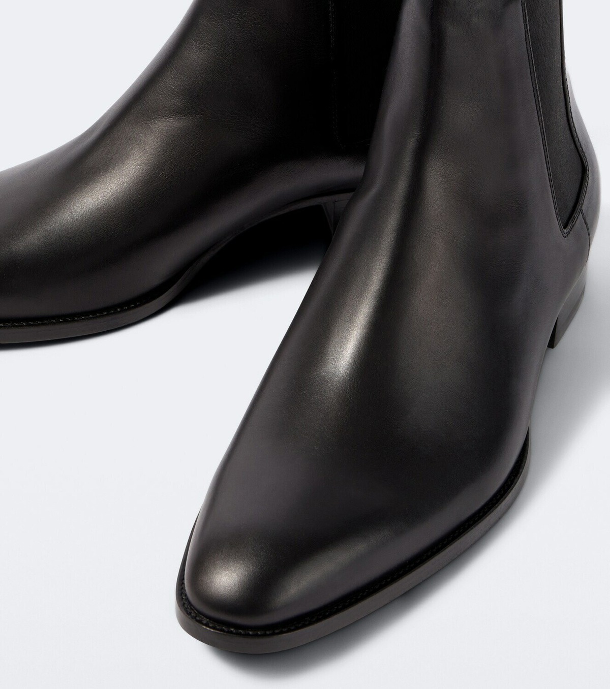Saint Laurent Leather Chelsea boots