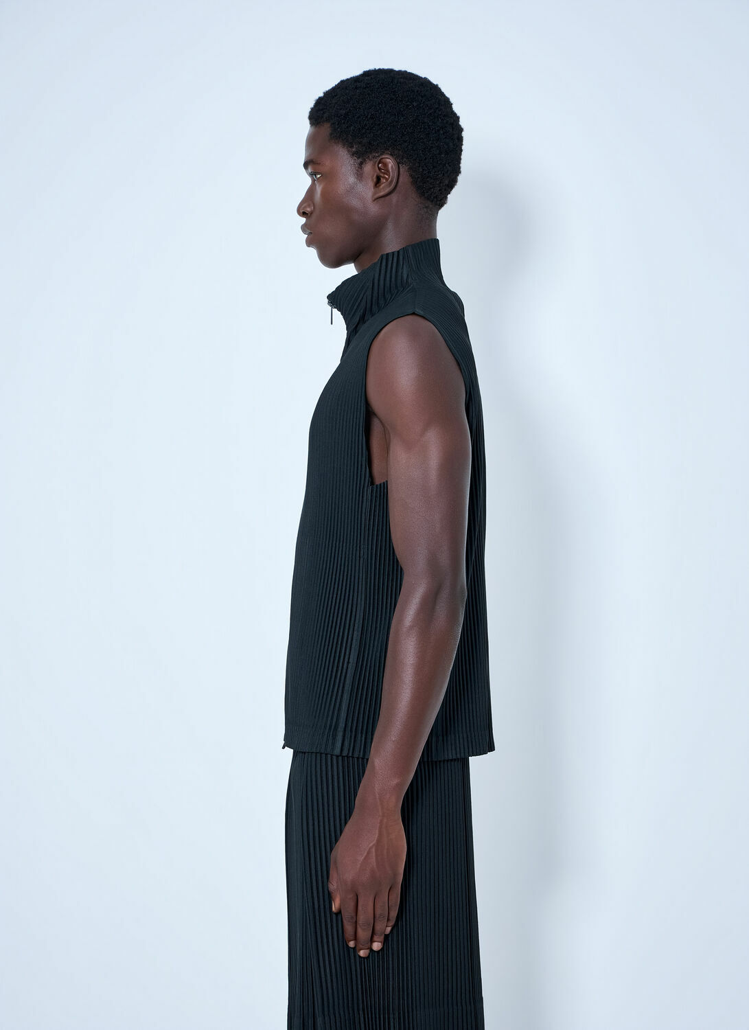 Homme Plissé Issey Miyake Sleeveless Ribbed Gilet