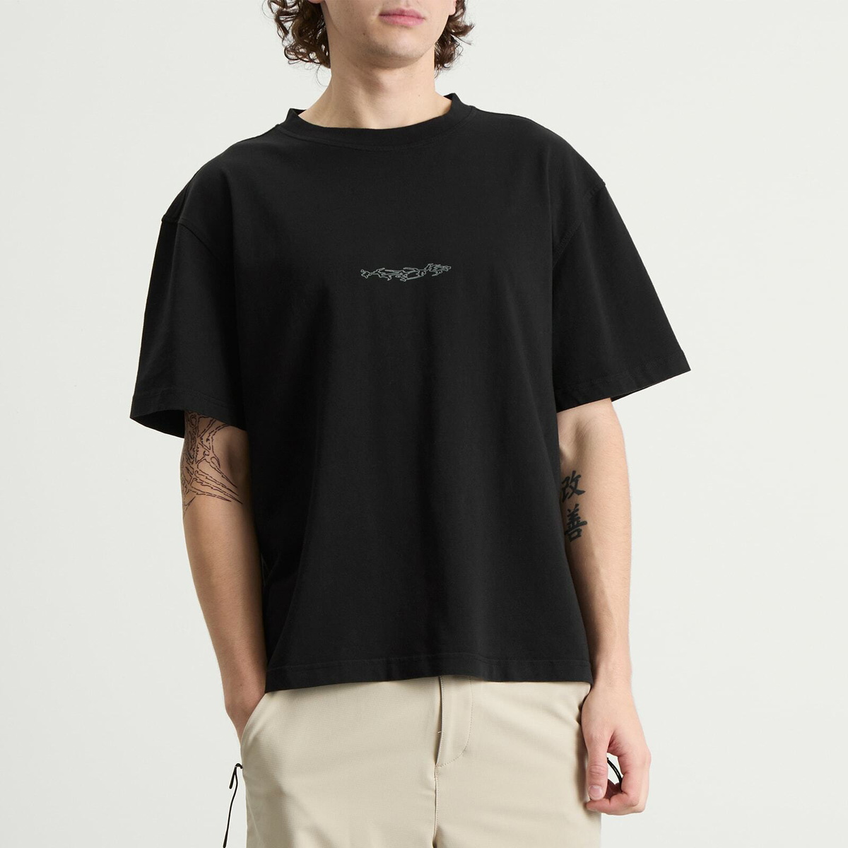 KA_YO_Prototype Men's Boxy Graphic T-Shirt in Black