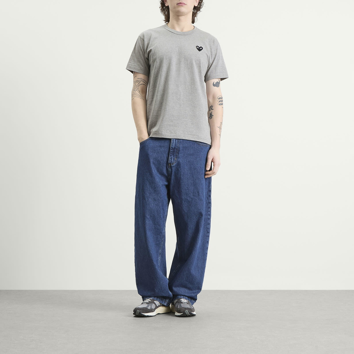 Comme des Garçons Play U T-Shirt Black Emblem Knit in Grey