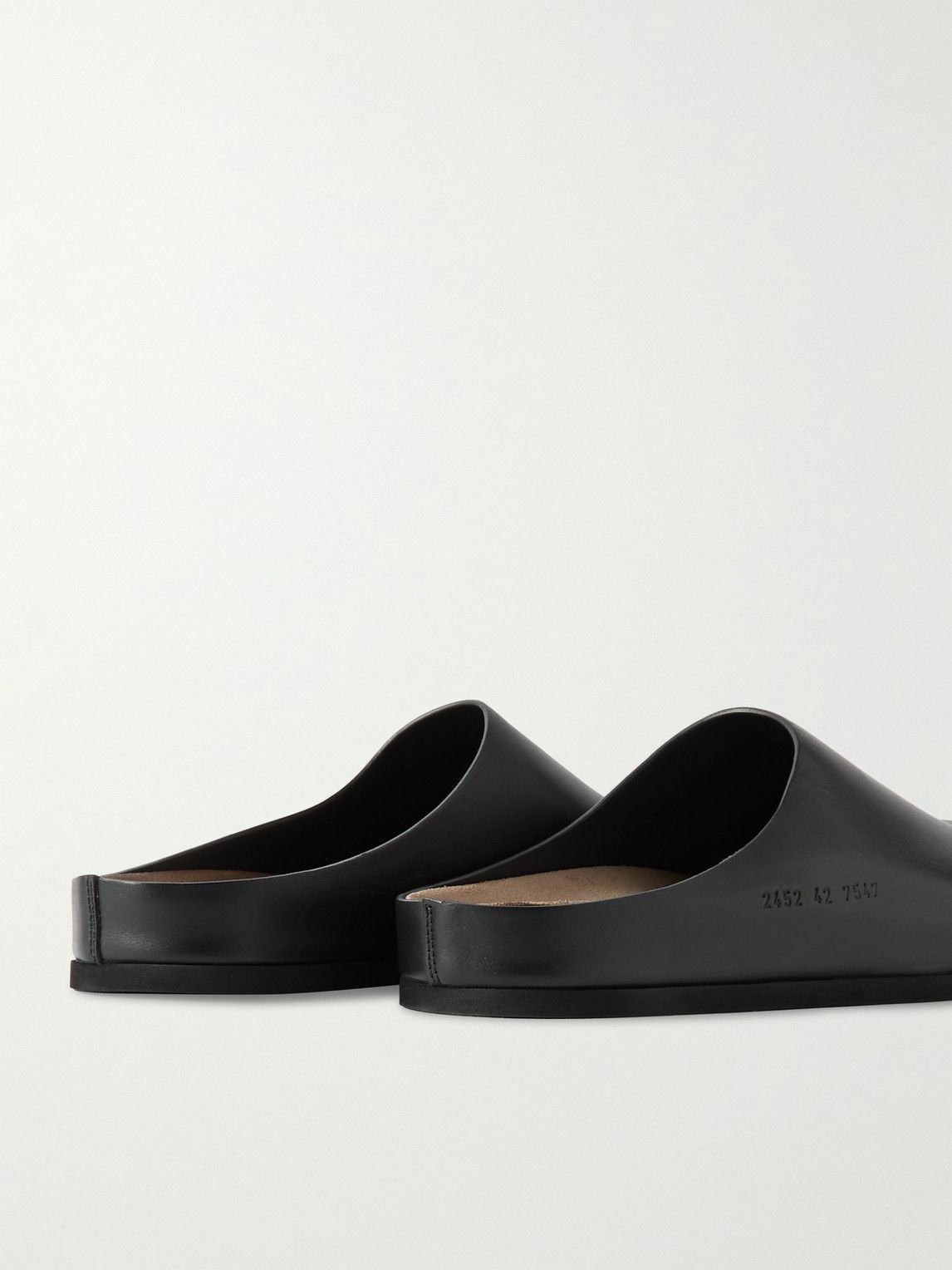 【Common Projects】レザー clogs Common Projects - Leather Clogs - Black Common Projects