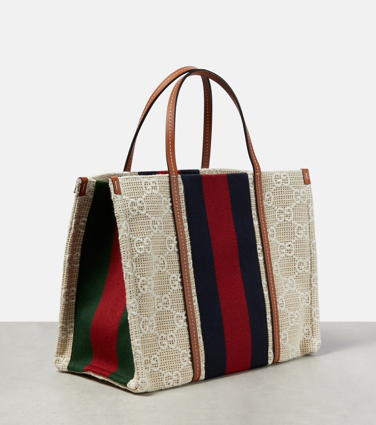 【GUCCI】Medium Tote with Interlocking G Gucci Medium Tote Bag With Interlocking G Gg Canvas - Blue