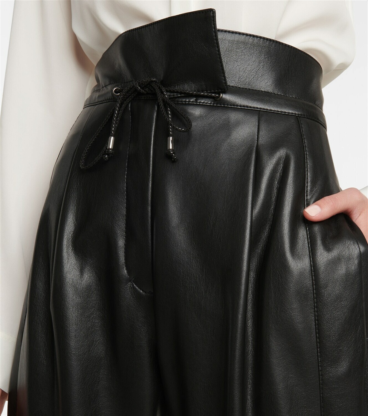 Dorothee Schumacher - Sleek Performance faux leather paperbag pants ...