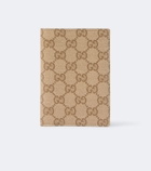 Gucci Gucci Essence Classic GG canvas passport holder
