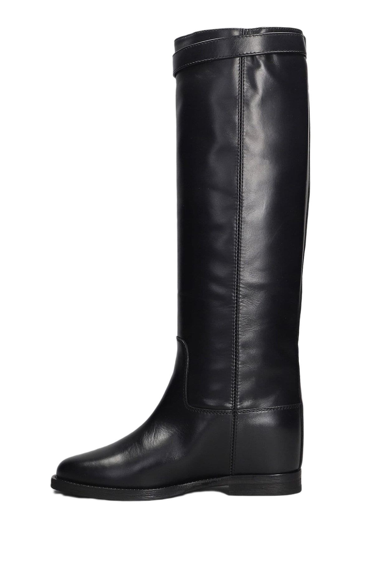 Via Roma 15 In Black Leather