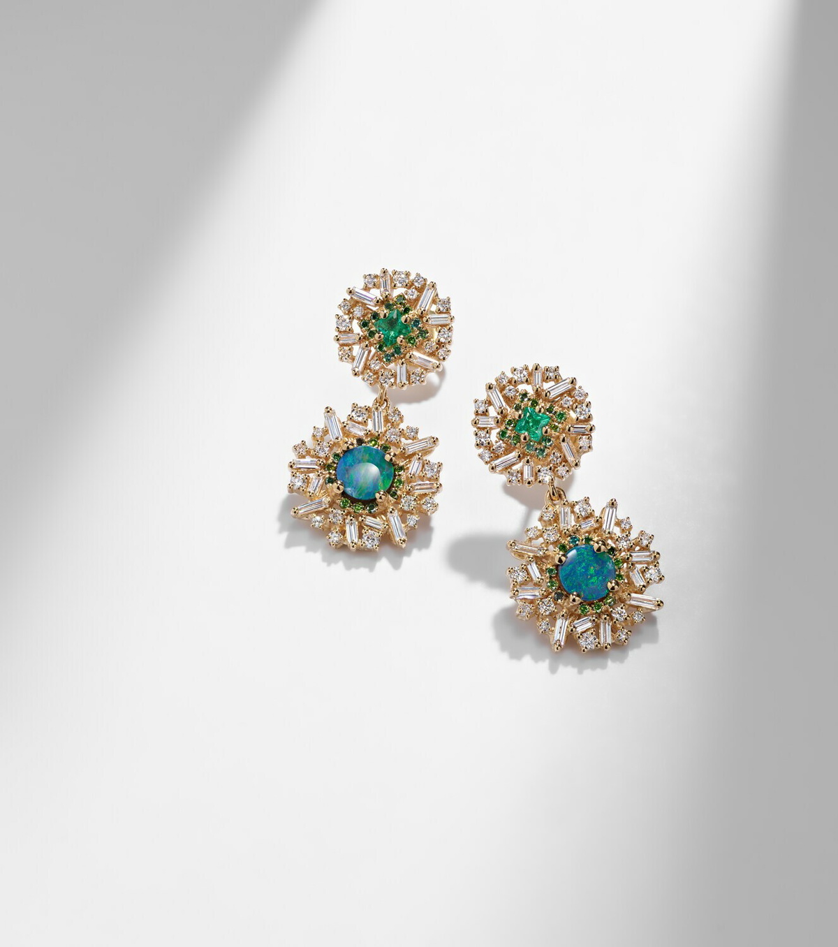 Suzanne Kalan 18kt gold (750/1000) drop earrings with gemstones