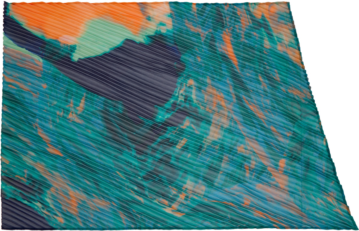 HOMME PLISSÉ ISSEY MIYAKE Green Agate Scarf