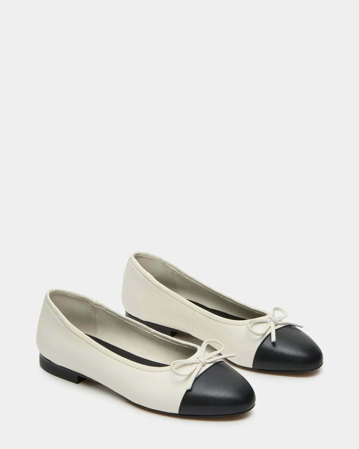 Steve Madden Kit Flats in White