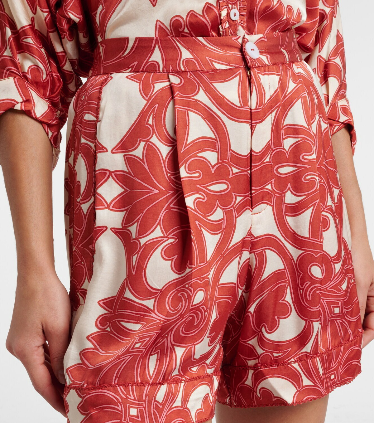 Poupette St Barth Isabelle printed high-rise shorts