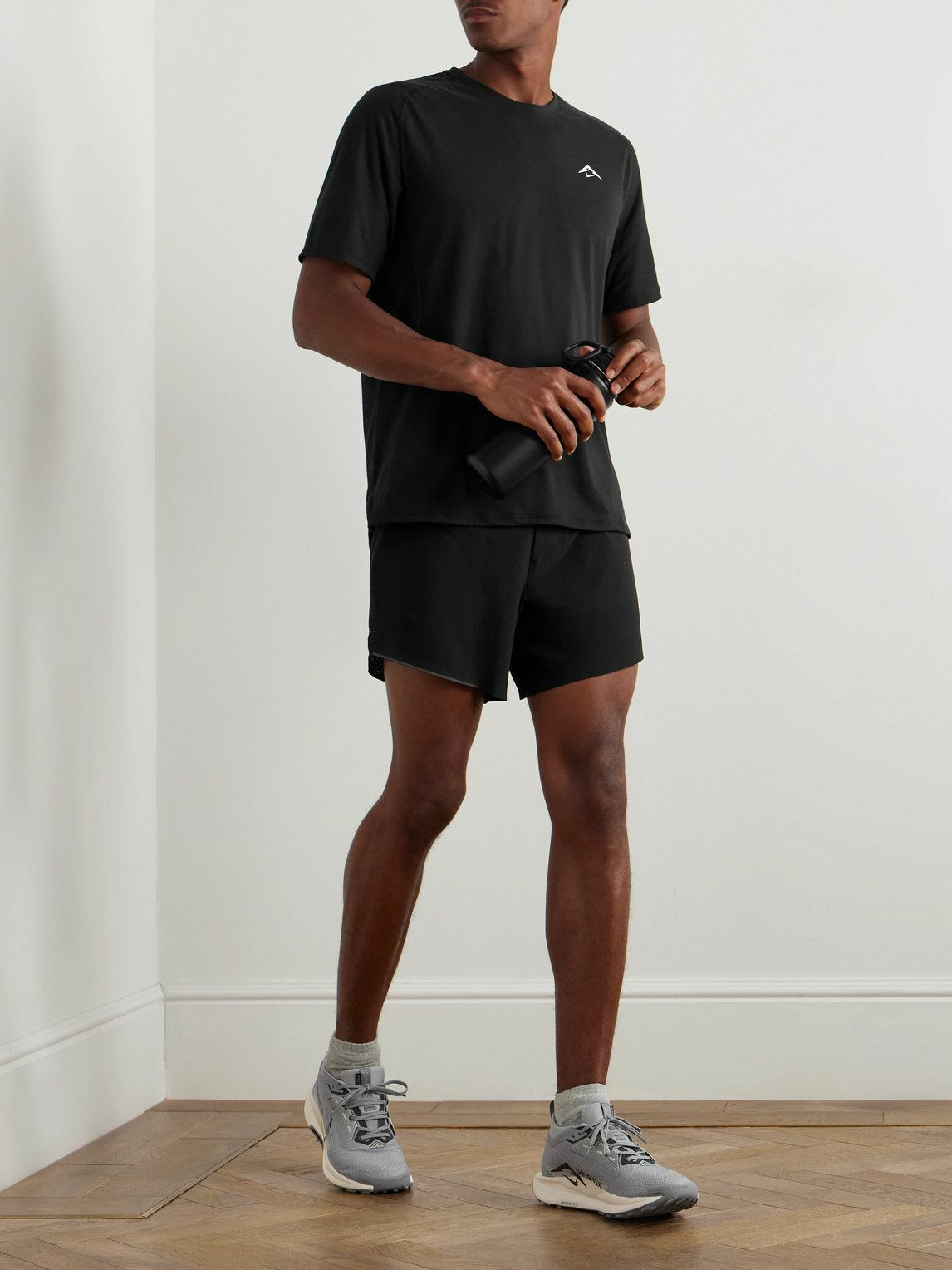 NIKE RUNNING - Trail Solar Chase Mesh-Panelled Dri-FIT ADV T-Shirt - Black