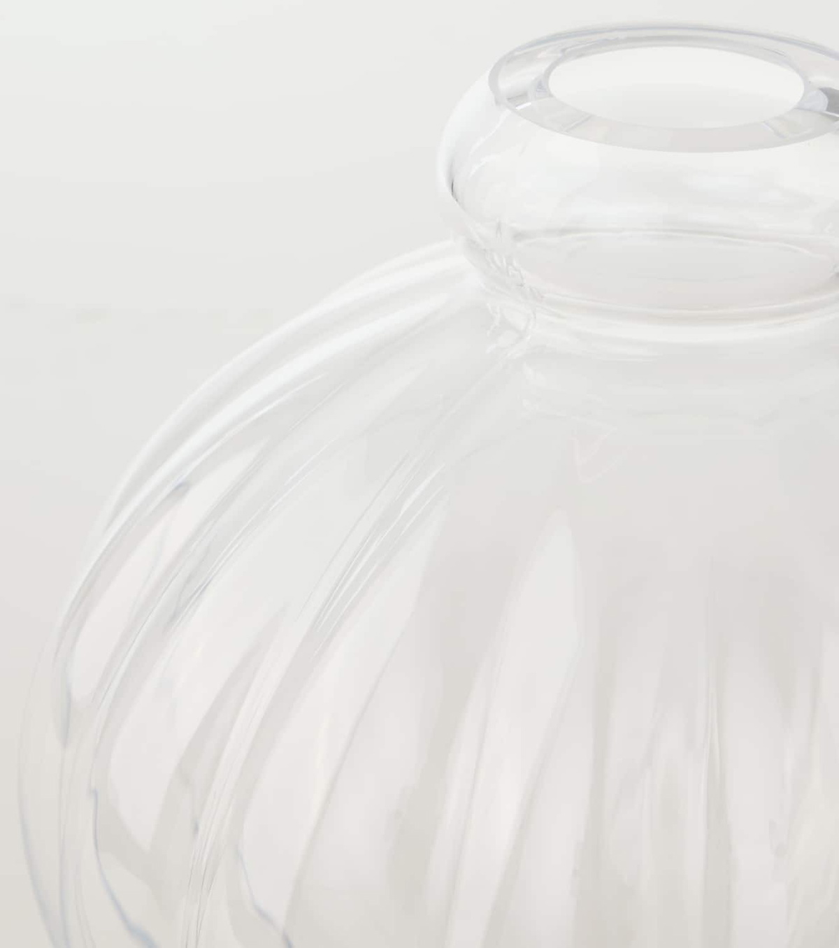 Louise Roe Balloon 01 glass vase