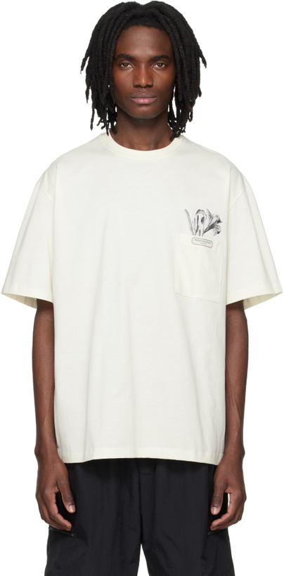 Photo: WOOYOUNGMI Off-White Flower Back Logo T-shirt