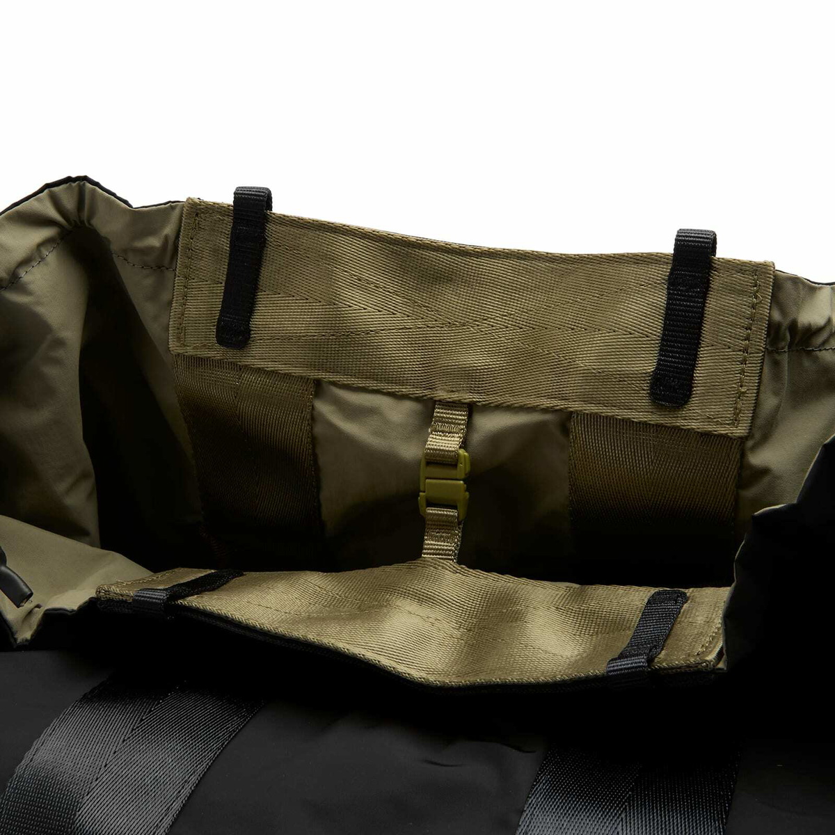 Topologie Summit Tote Medium in Black Topologie