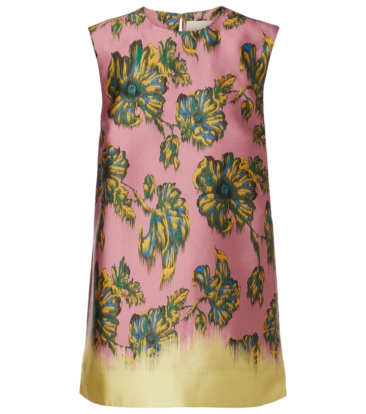 Photo: Alémais Faye floral top