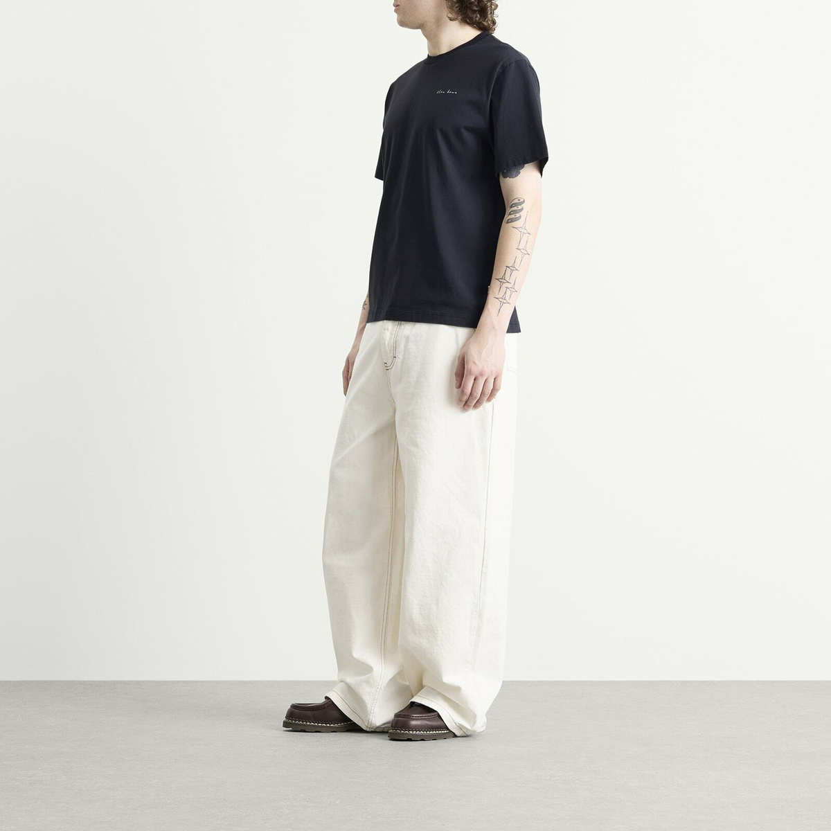 Foret Men's Slow Down T-Shirt in Navy