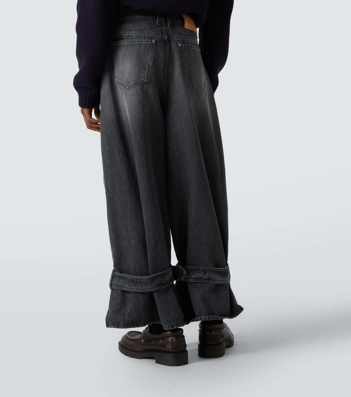 JW Anderson Belt-detail faded wide-leg jeans